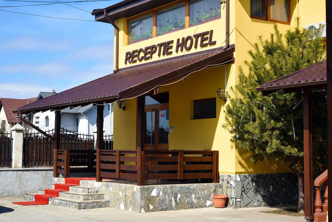 Hotel Tudor Ploieşti Exteriör bild