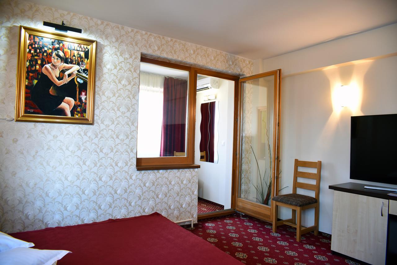 Hotel Tudor Ploieşti Exteriör bild